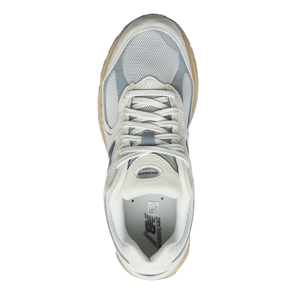 New Balance 2002R Linen Rain Cloud
