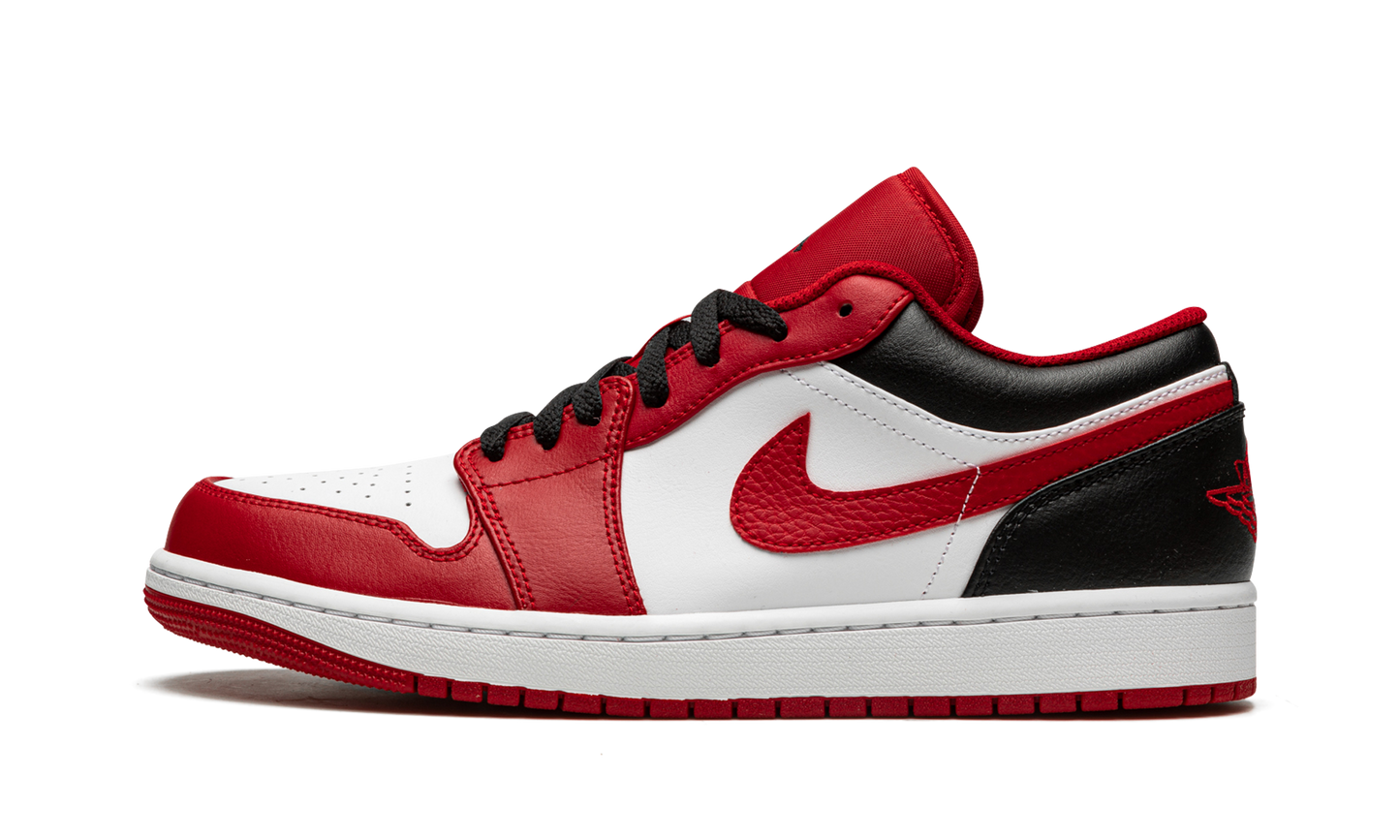 Nike Air Jordan 1 Low Bulls