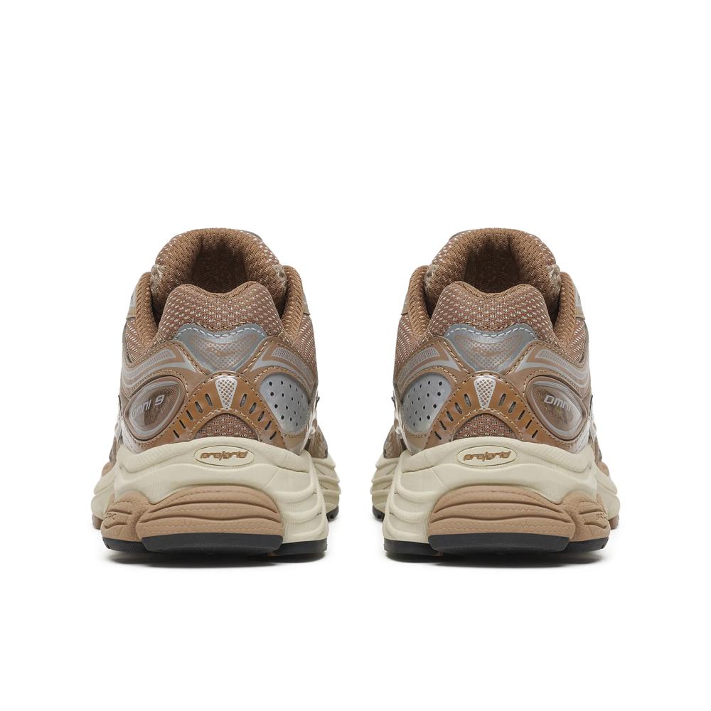 Saucony Progrid Omni 9 Saddle Eggshell