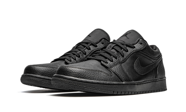 Air Jordan 1 Low Triple Black