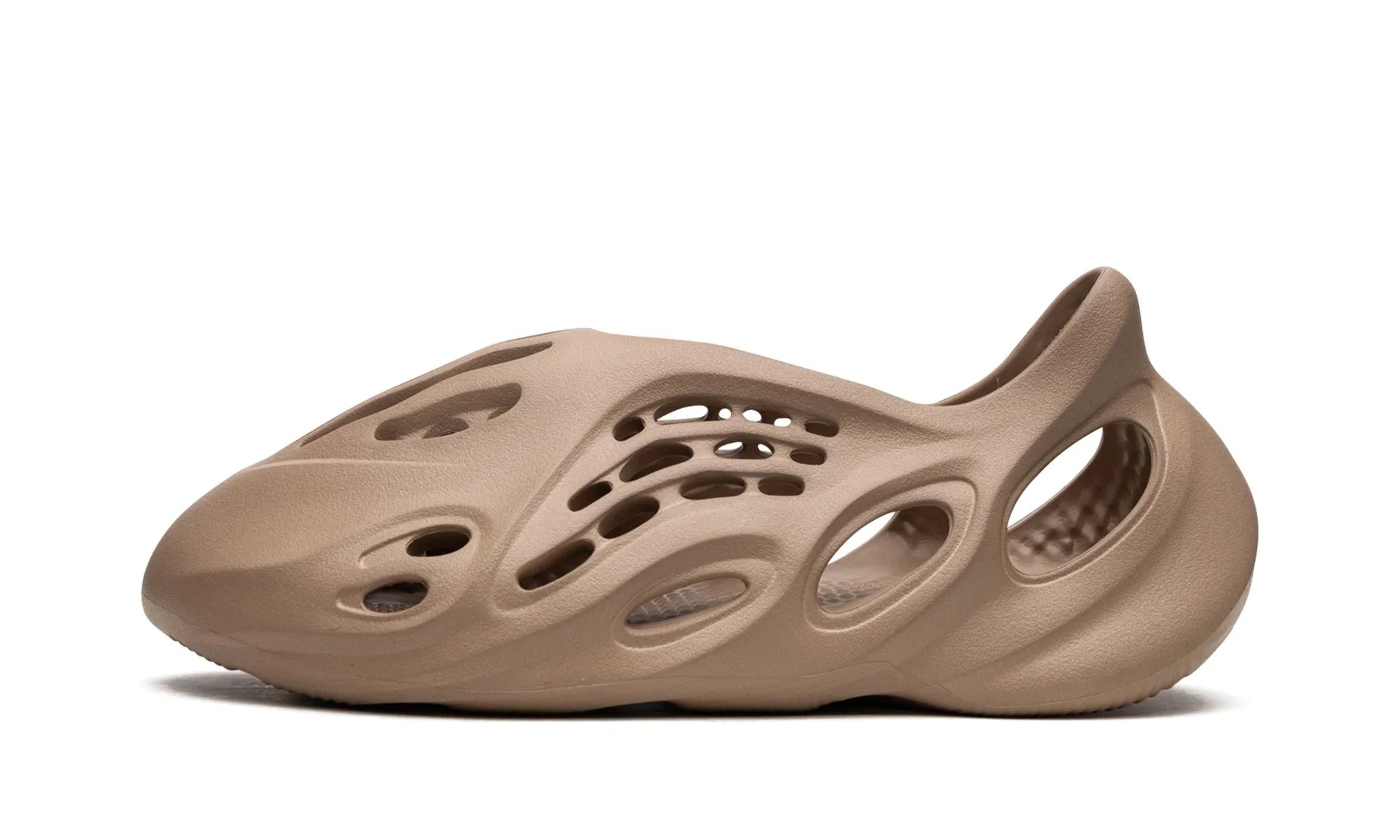 Adidas Yeezy Foam Runner Clay Taupe