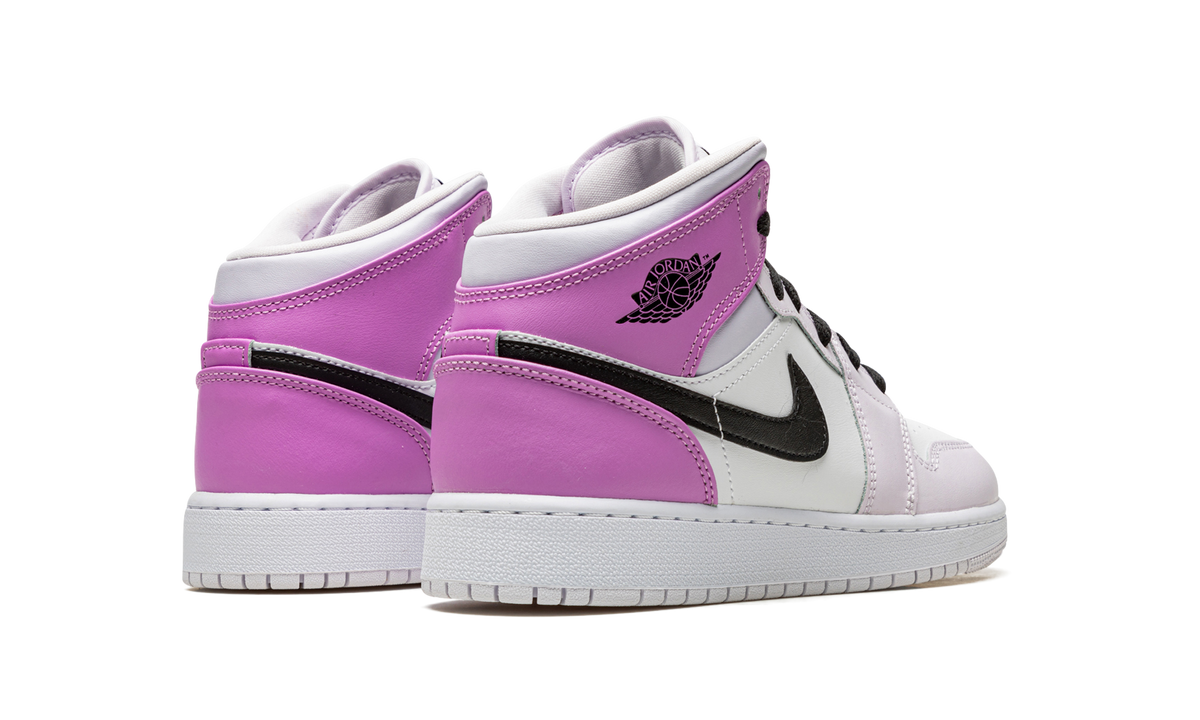 Nike Air Jordan 1 Mid Barely Grape