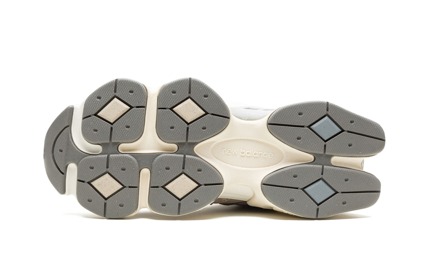 New Balance 9060 Mushroom Aluminium