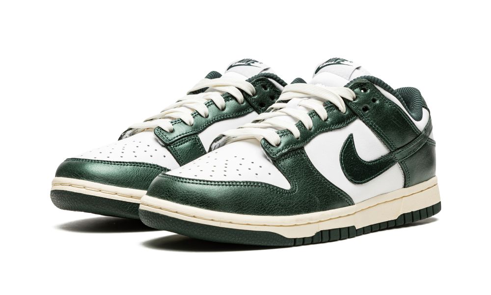 Nike Dunk Low Vintage Green
