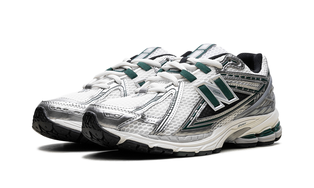 New Balance 1906R Silver Metallic Nightwatch Green