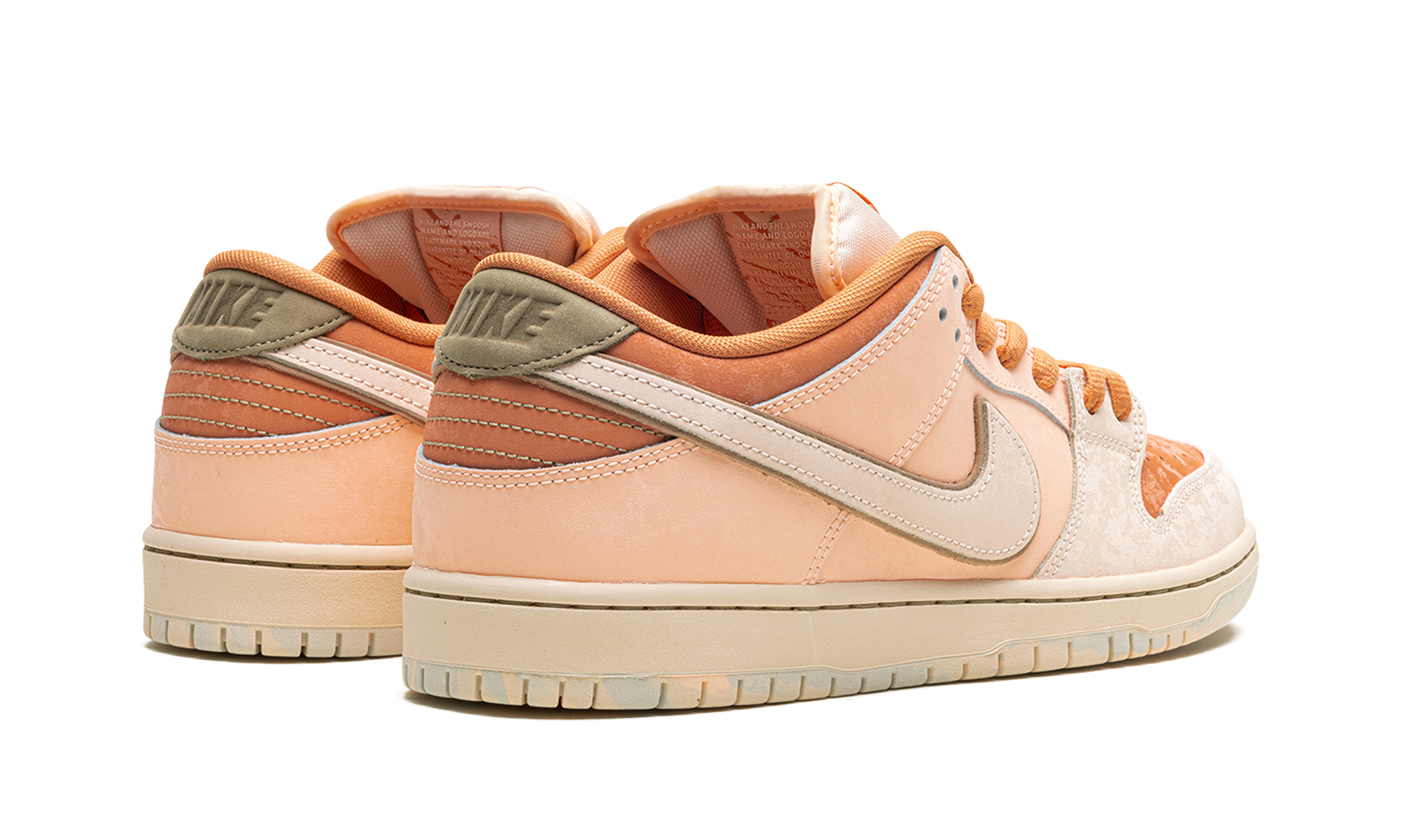 Nike SB Dunk Low Trocadéro Gardens