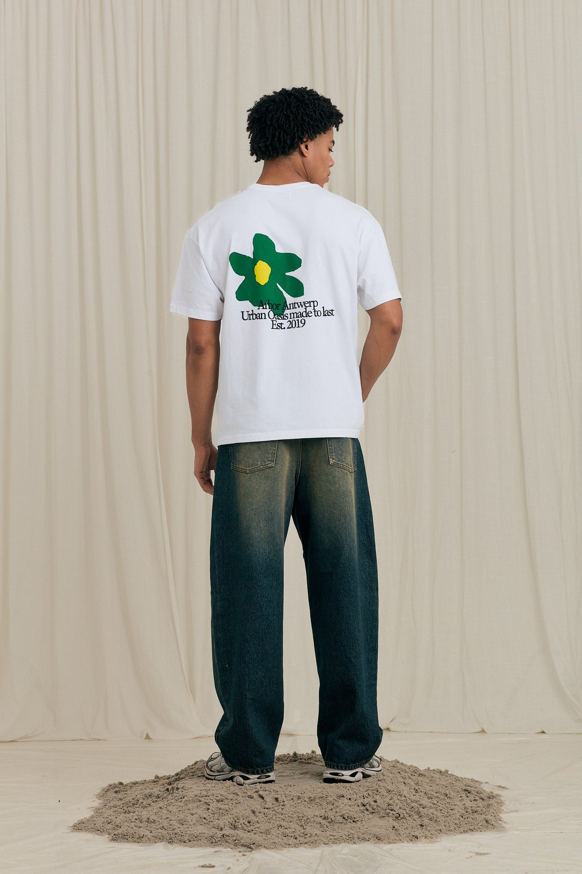 Arbor Antwerp Flower Oasis Green T-shirt