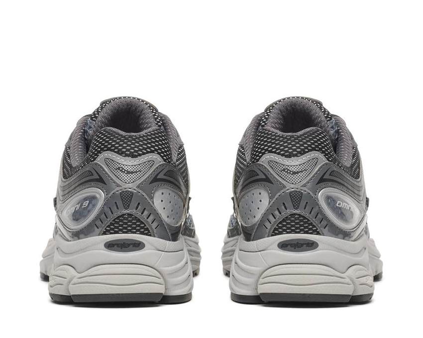 Saucony ProGrid Omni 9 Carbon Cadet