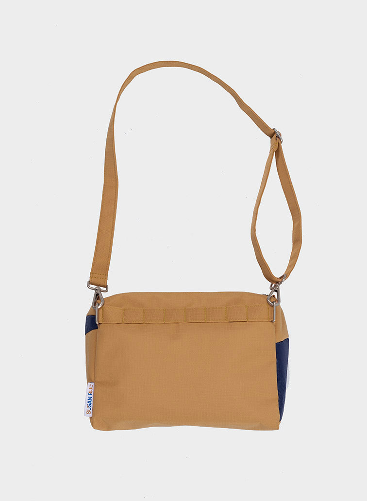 SUSAN BIJL The New Bum Bag Camel & Navy MEDIUM