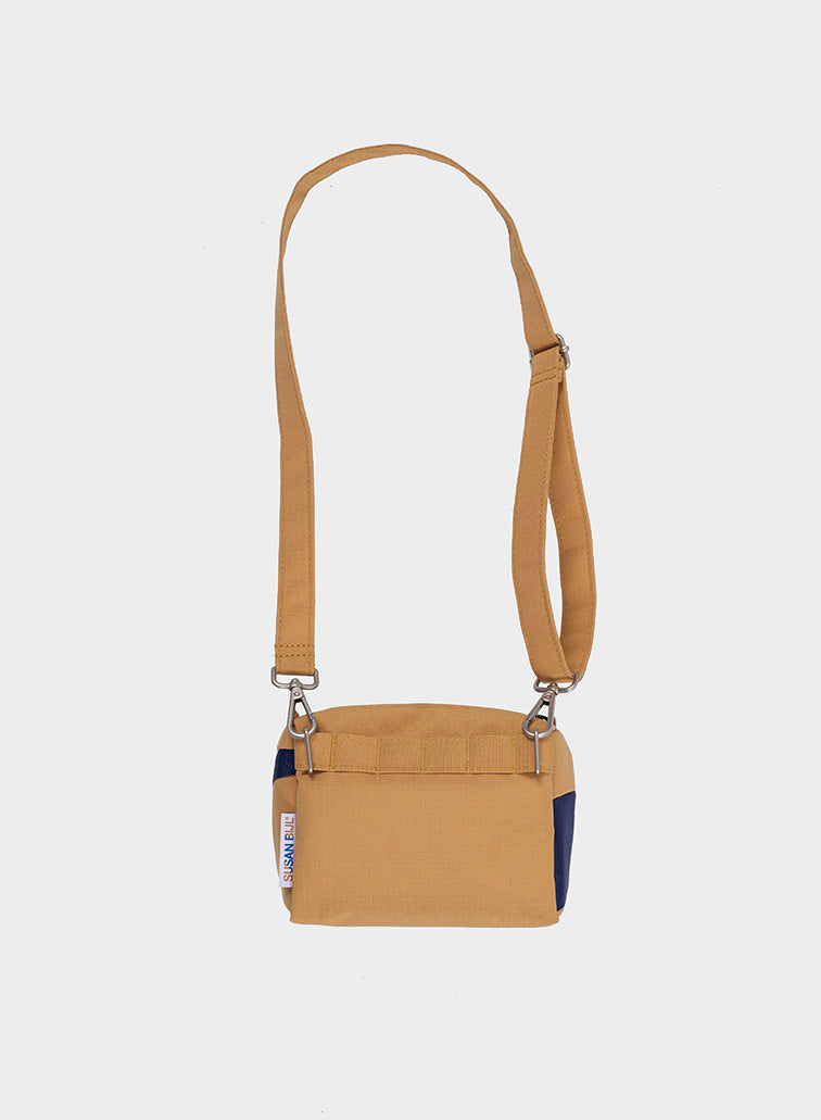 SUSAN BIJL The New Bum Bag Camel & Navy SMALL