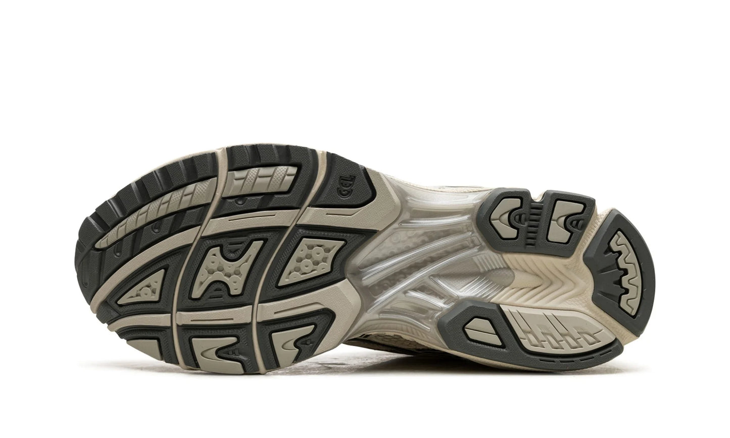 Asics Gel-Kayano 14 Birch Dark Pewter