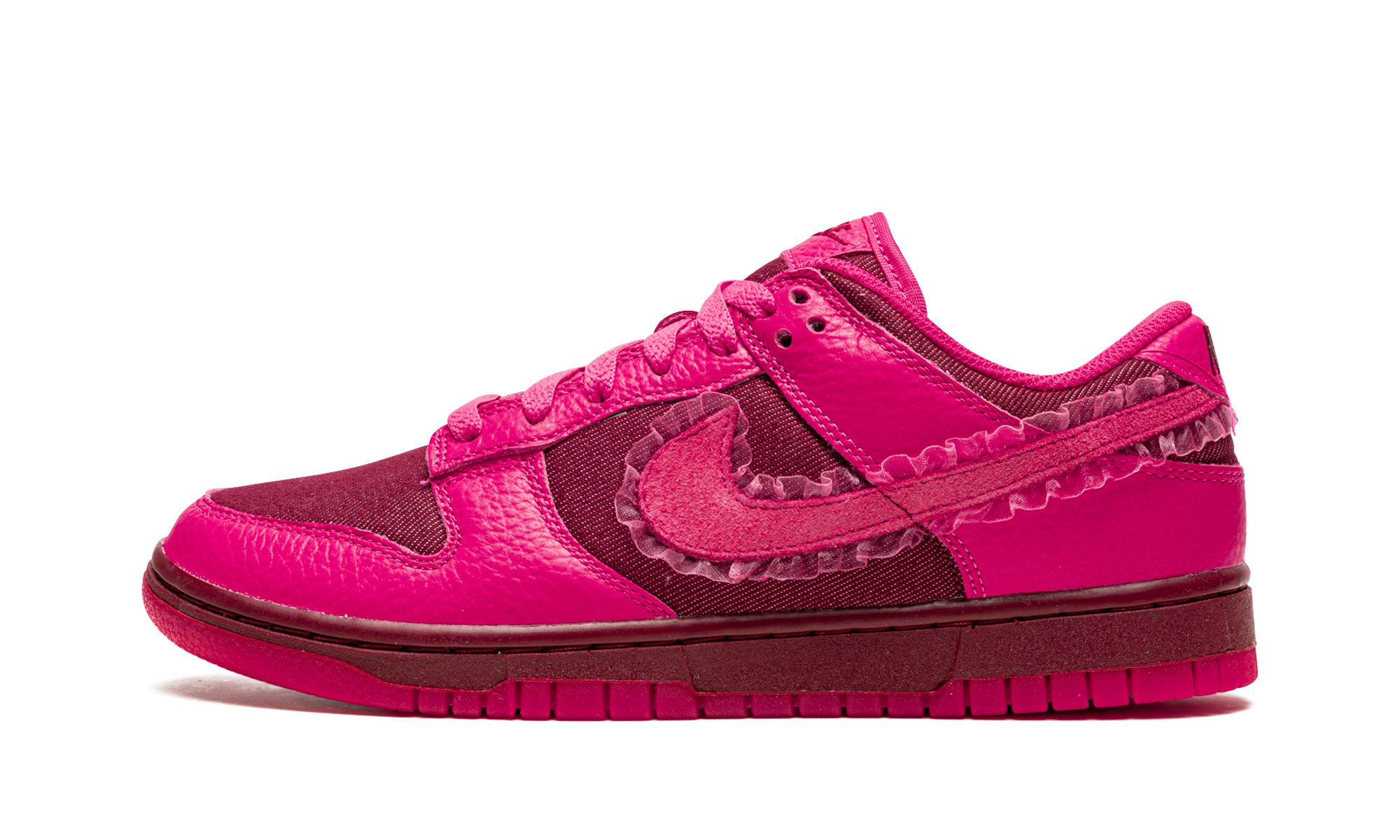 Nike Dunk Low Valentine's Day (2022)