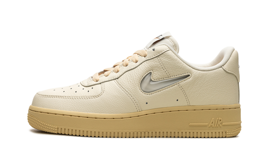 Nike Air Force 1 '07 LX Coconut Milk