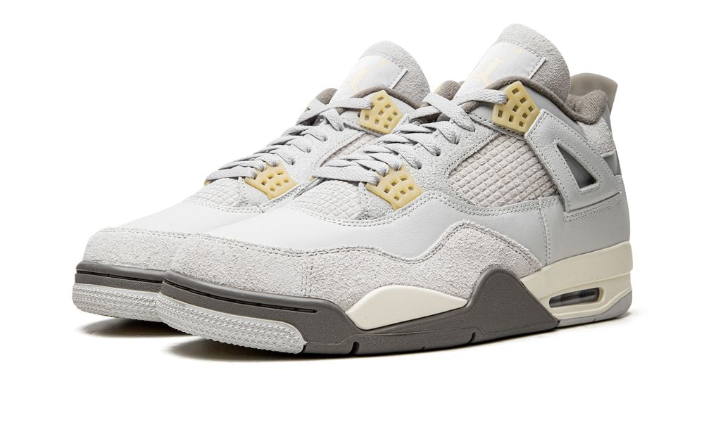 Nike Air Jordan 4 Craft Photon Dust
