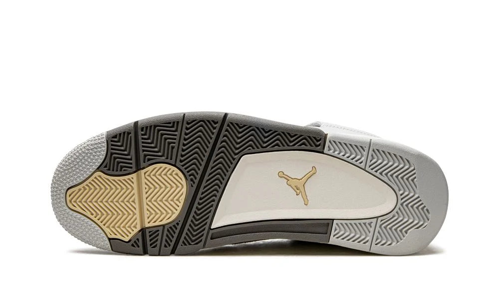 Nike Air Jordan 4 Craft Photon Dust