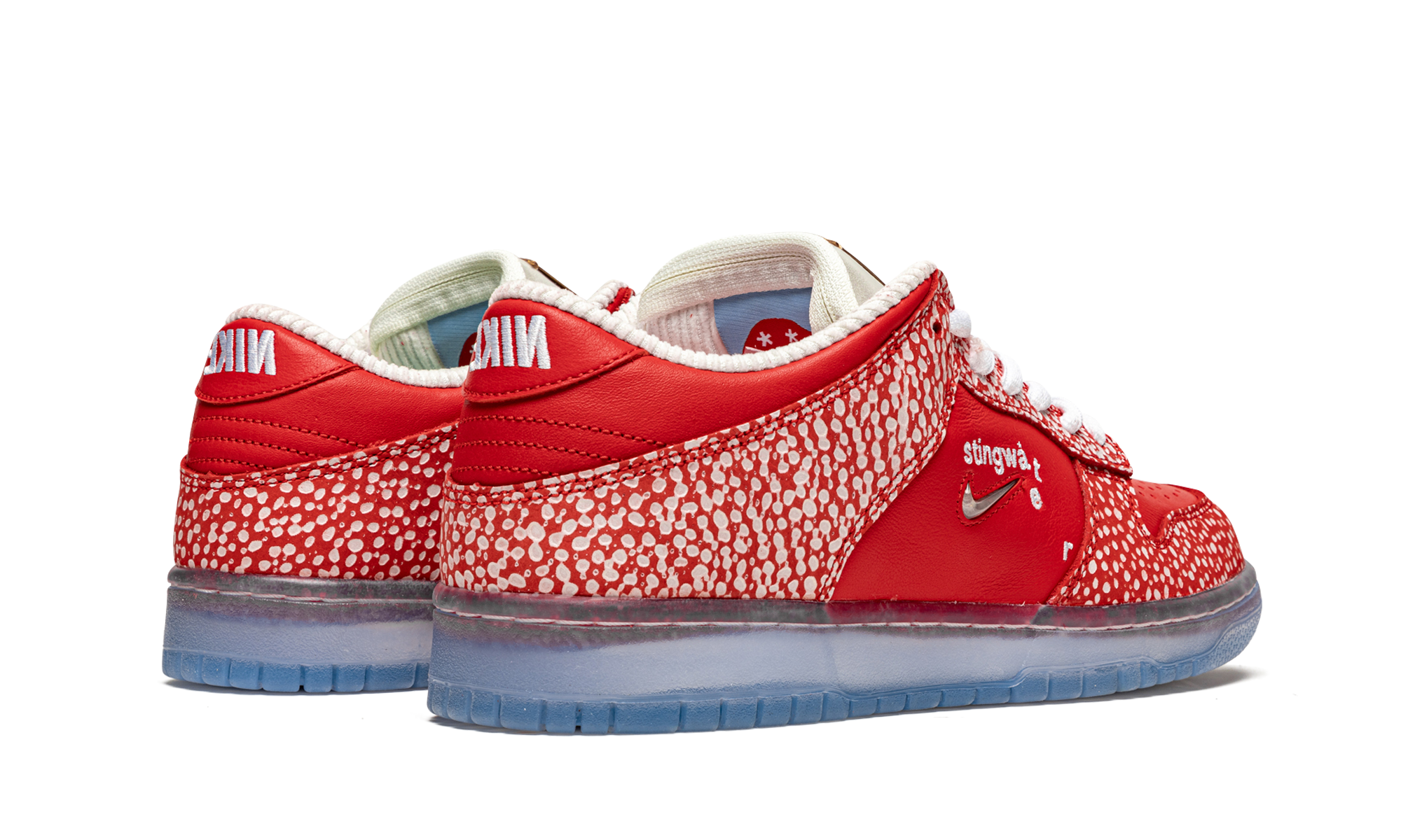 Nike SB Dunk Low Stingwater Magic Mushroom