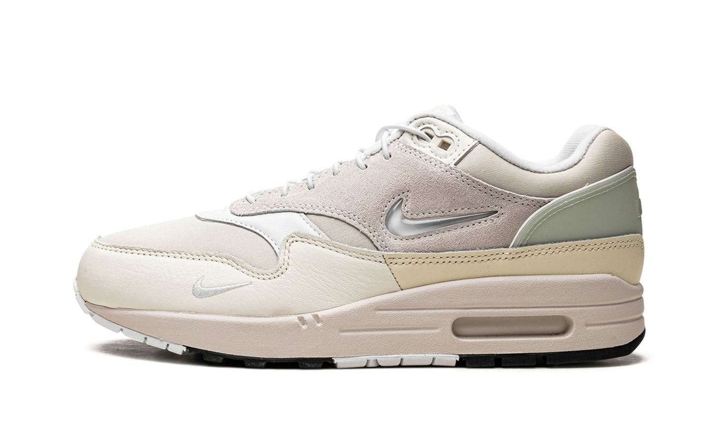Nike Air Max 1 Hangul Day