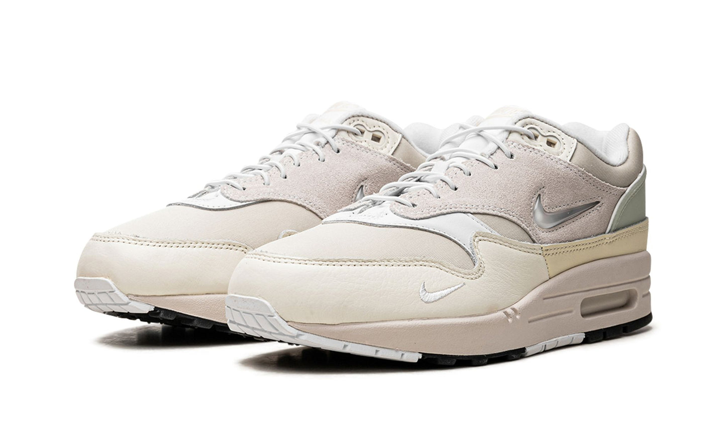 Nike Air Max 1 Hangul Day