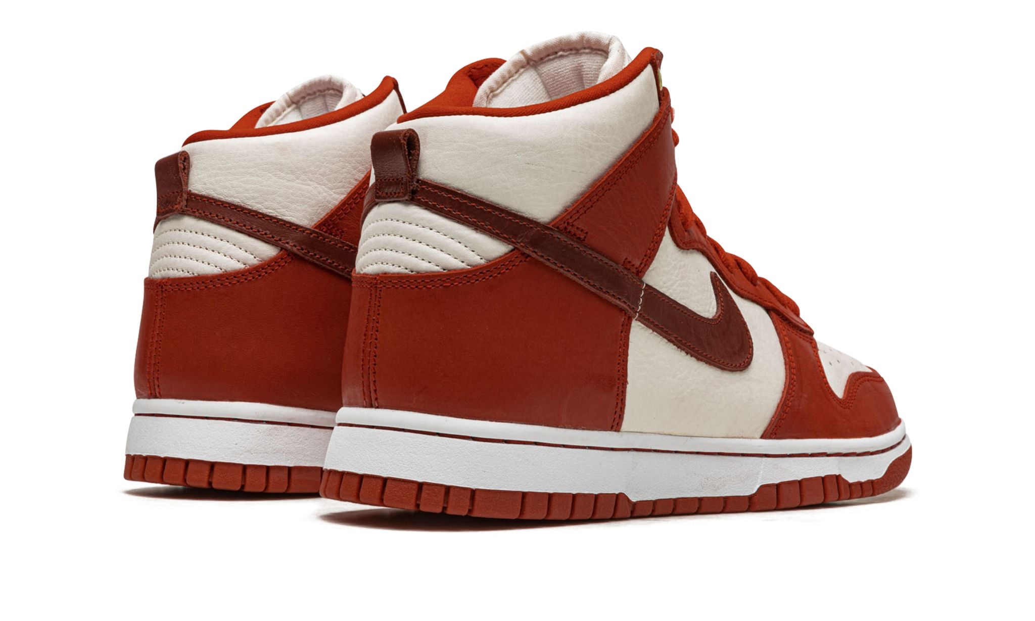 Nike Dunk High LX Cinnabar