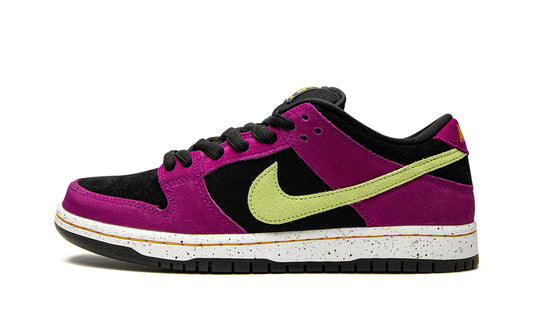 Dunk low SB ACG Terra Red Plum