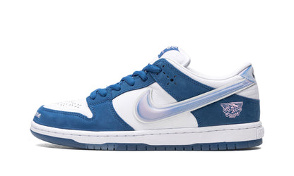 Nike Dunk SB Born x Raised