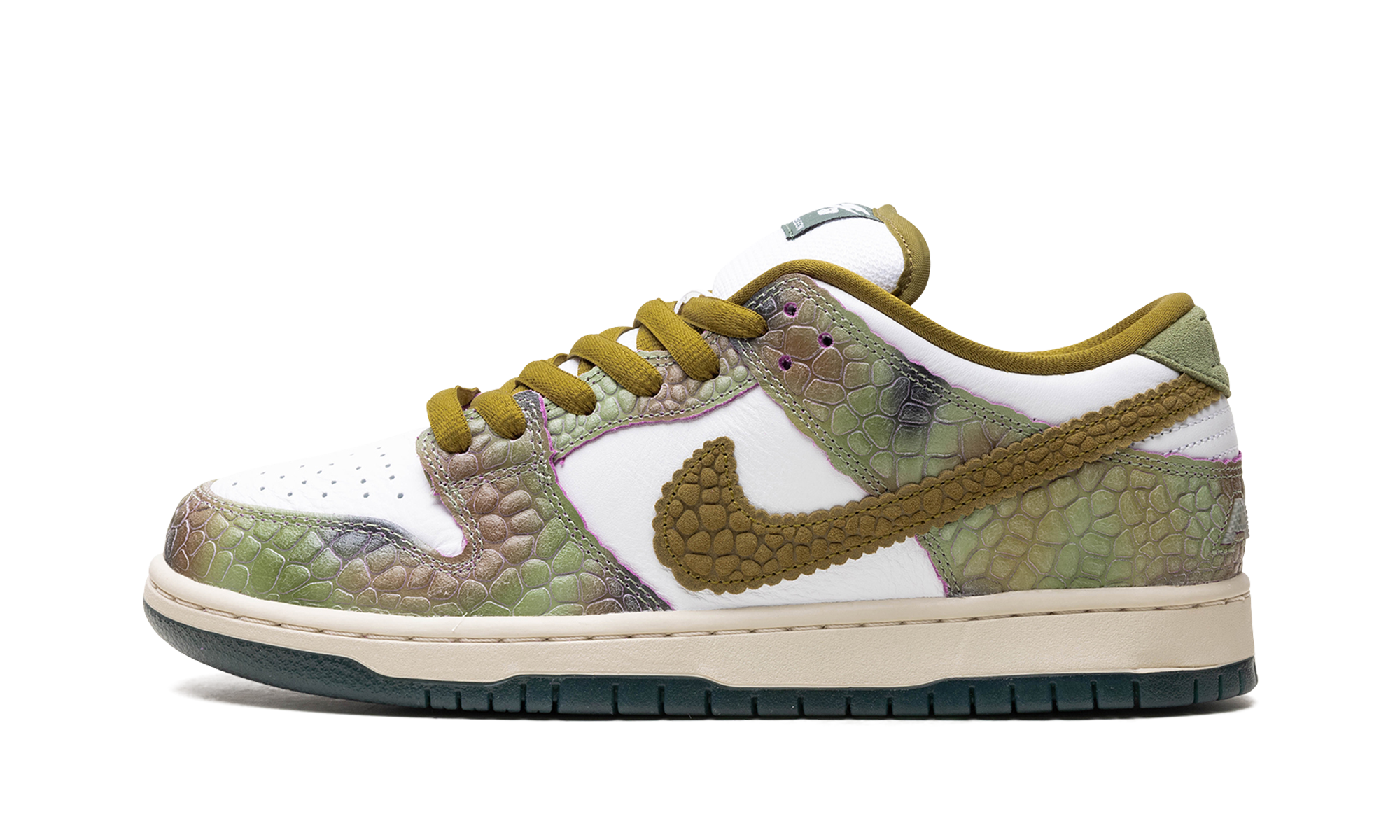 Nike SB Dunk Low Alexis Sablone Chameleon