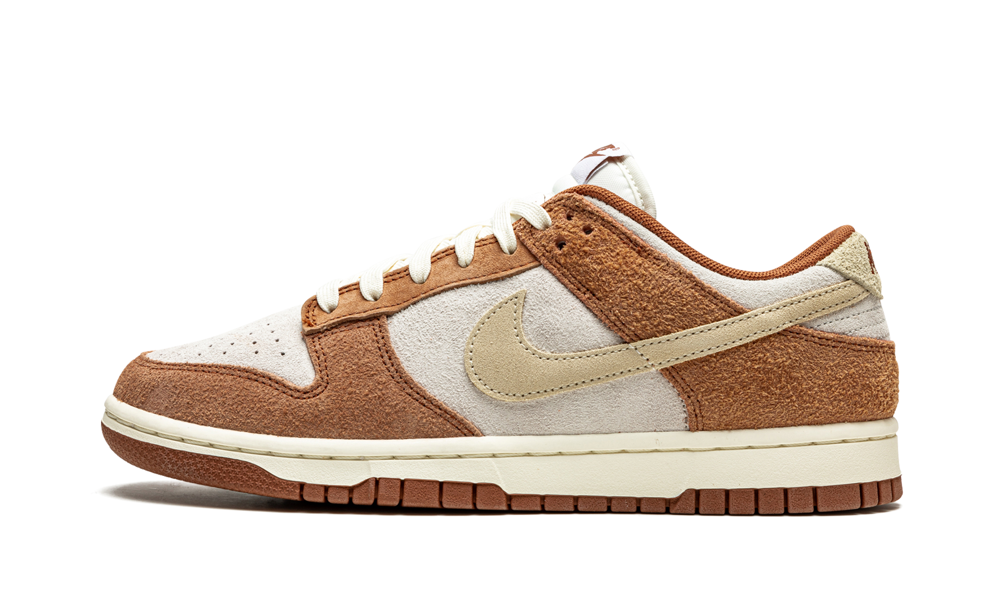 Nike Dunk Low PRM Medium Curry