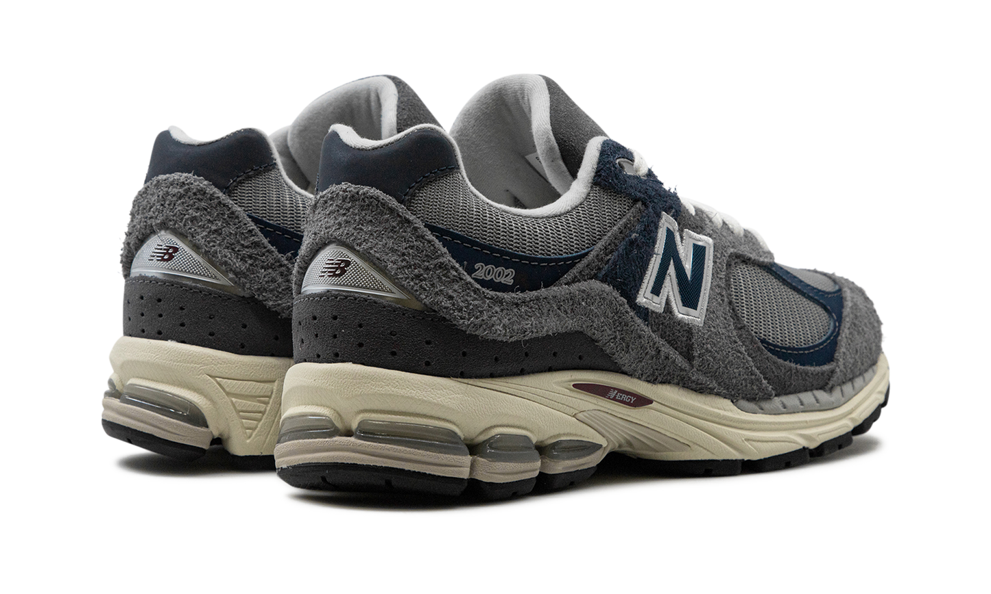 New Balance 2002R Navy Castlerock