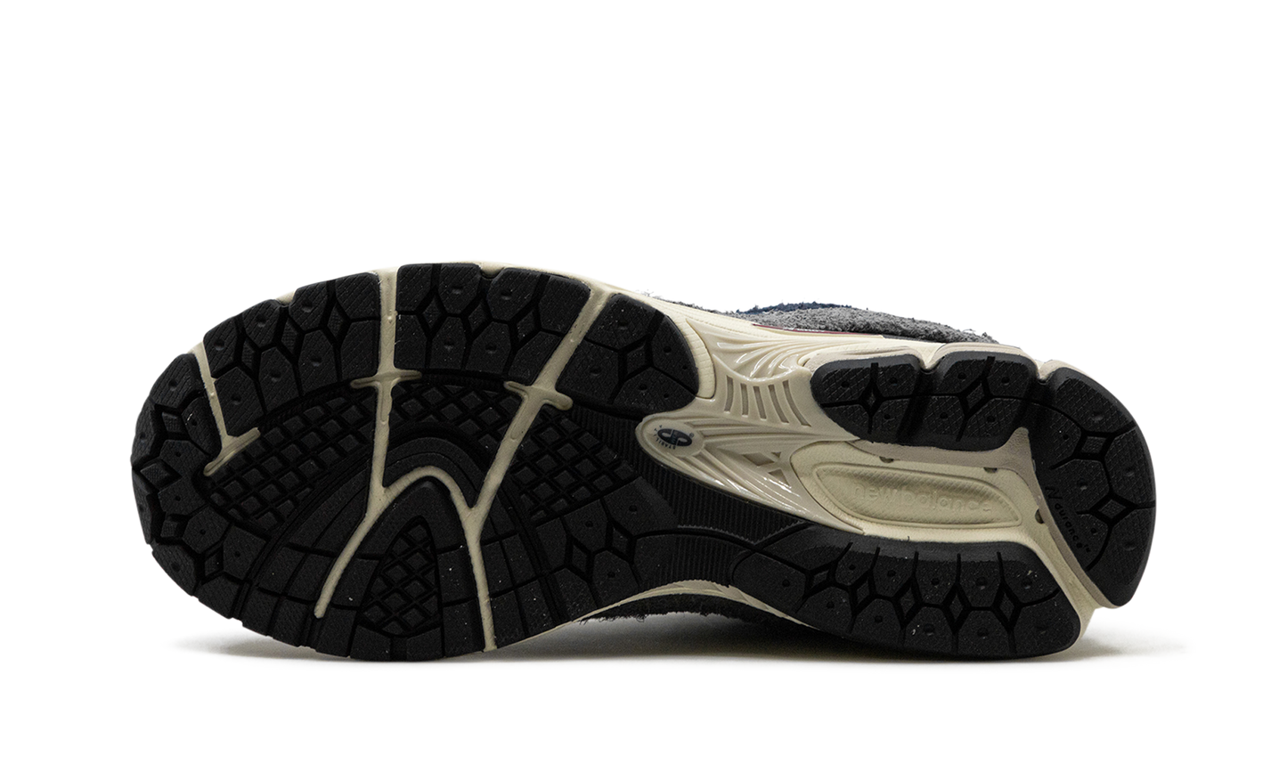 New Balance 2002R Navy Castlerock